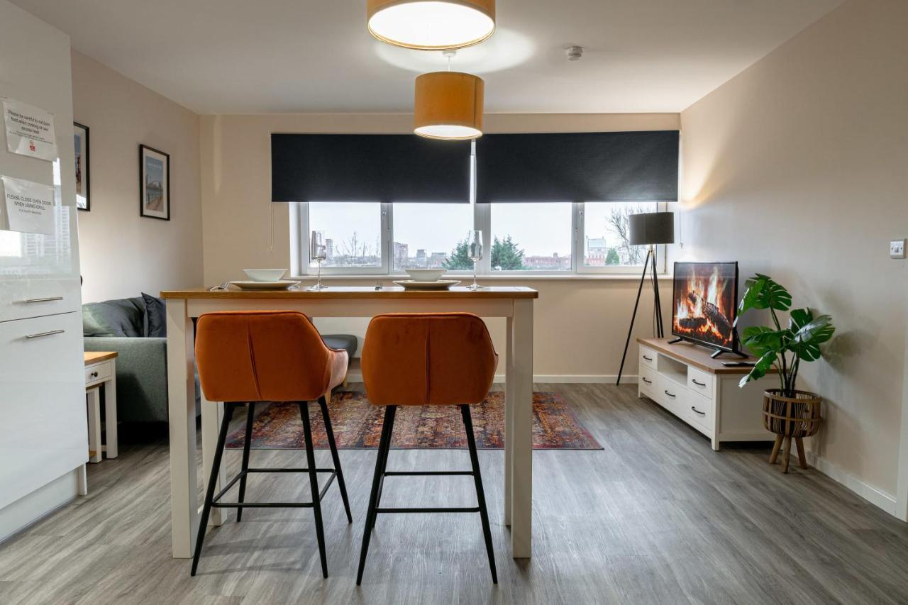 Modern 1 Bedroom Apartment In Manchester Extérieur photo
